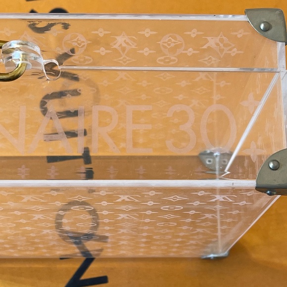 Louis Vuitton Spain LV Cup Limited Visionaire 30 Lucite Trunk Puzzle Game Rare - Picture 10 of 16